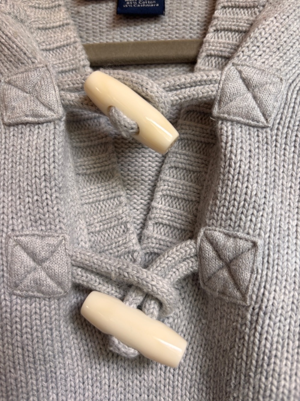 Vineyard Vines Women's M Light Gray Cable Knit Toggle Pullover Hoodie Cashmere - Picture 4 of 7